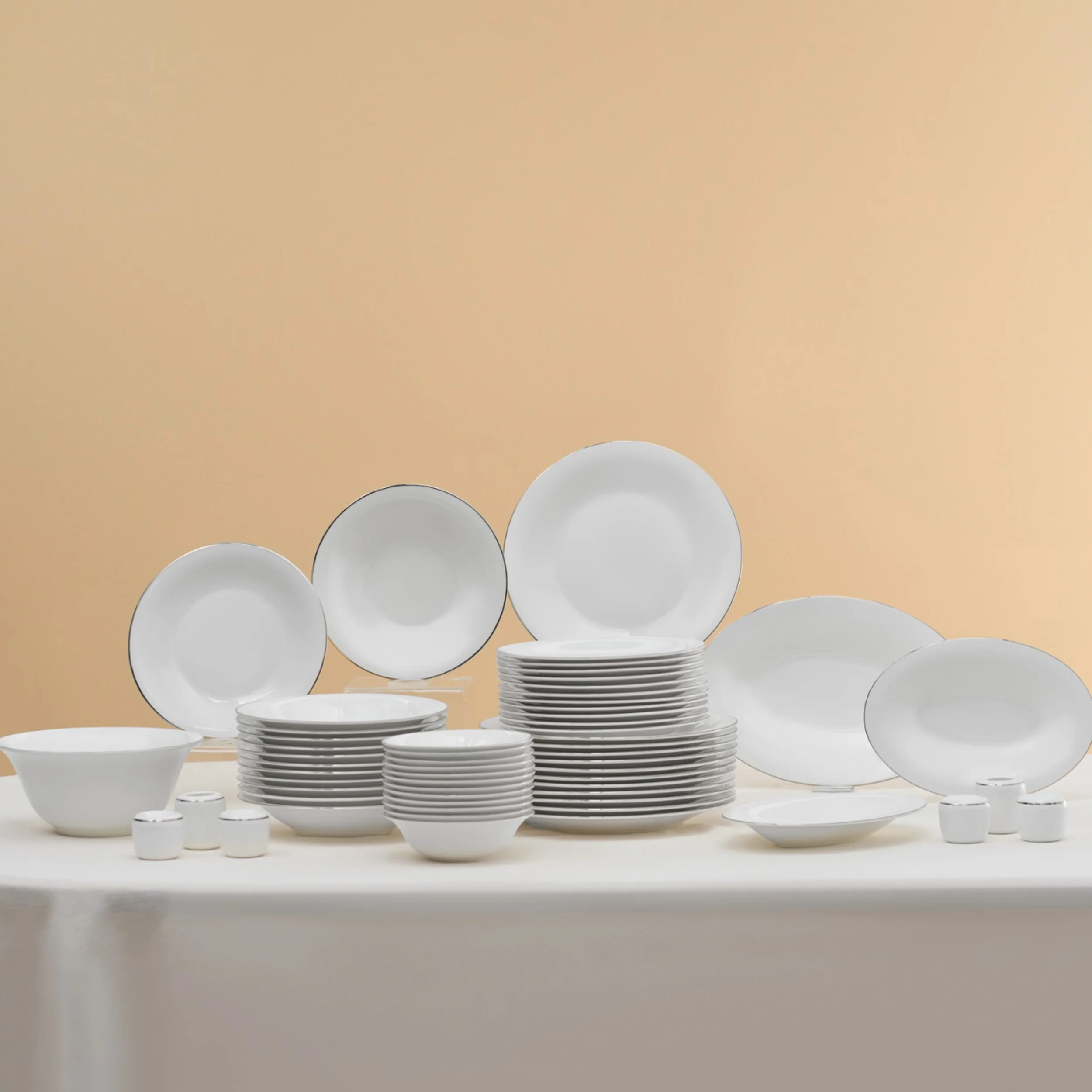 Karaca Fine Pearl Fame 58-teiliges Tafelservice für 12 Personen, Platin