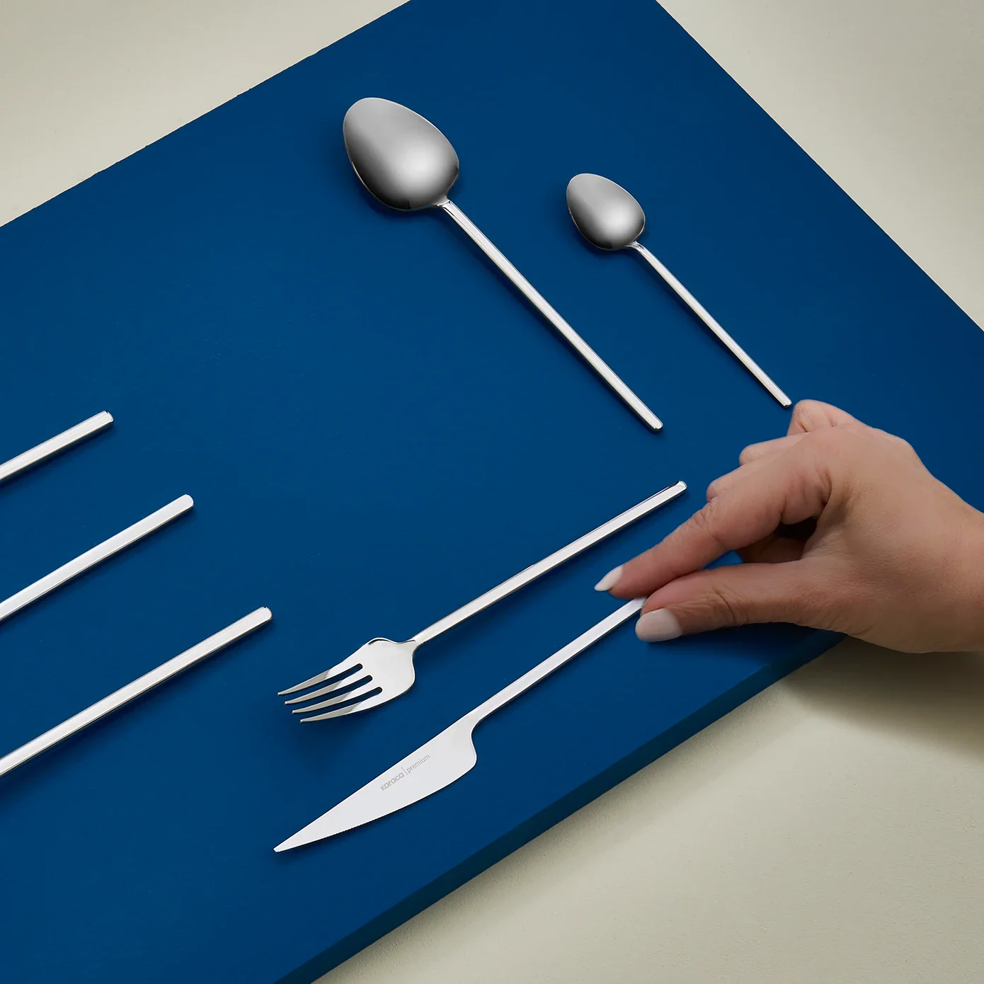 Karaca 316 Premium Sirius Platin 12-Personen 84-teiliges Besteckset – Bild 3