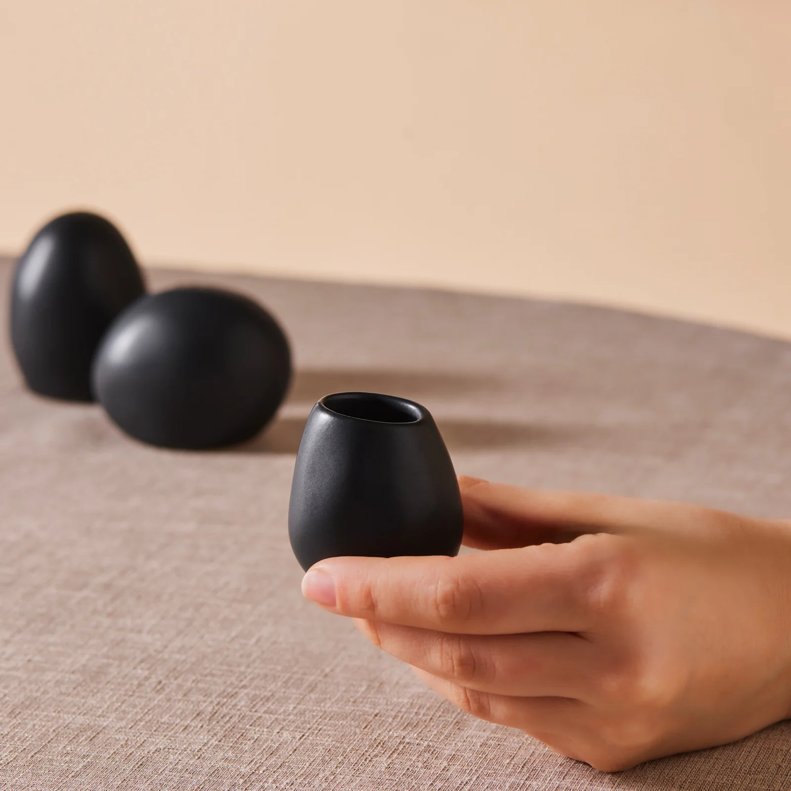 Karaca New Black Galactic Zahnstocherhalter – Bild 3