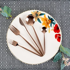 Karaca Jupiter 30 Teiliges für 6 Personen Besteck Set Glänzender Rosegold mit Box