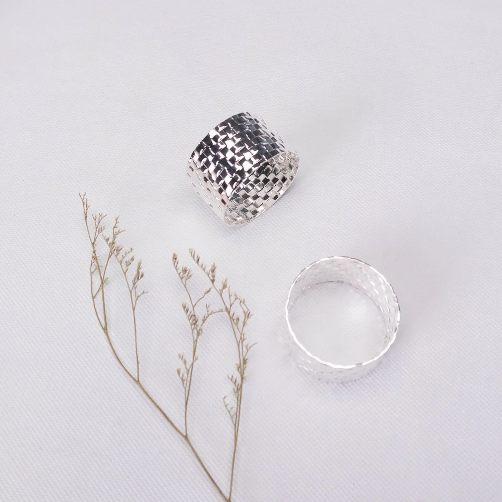 Karaca Home Marcello 2er-Pack Silber Serviettenring – Bild 2