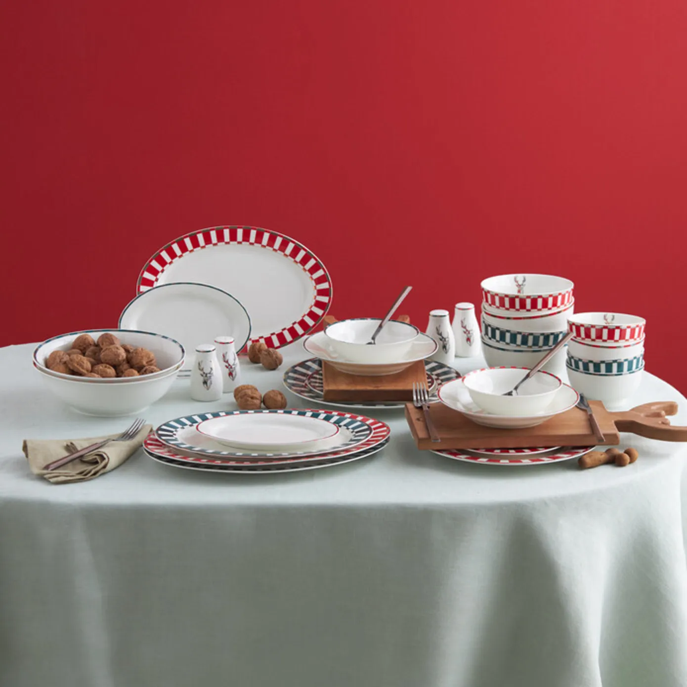 Karaca Aries Rot Boot Teller 36 cm – Bild 3