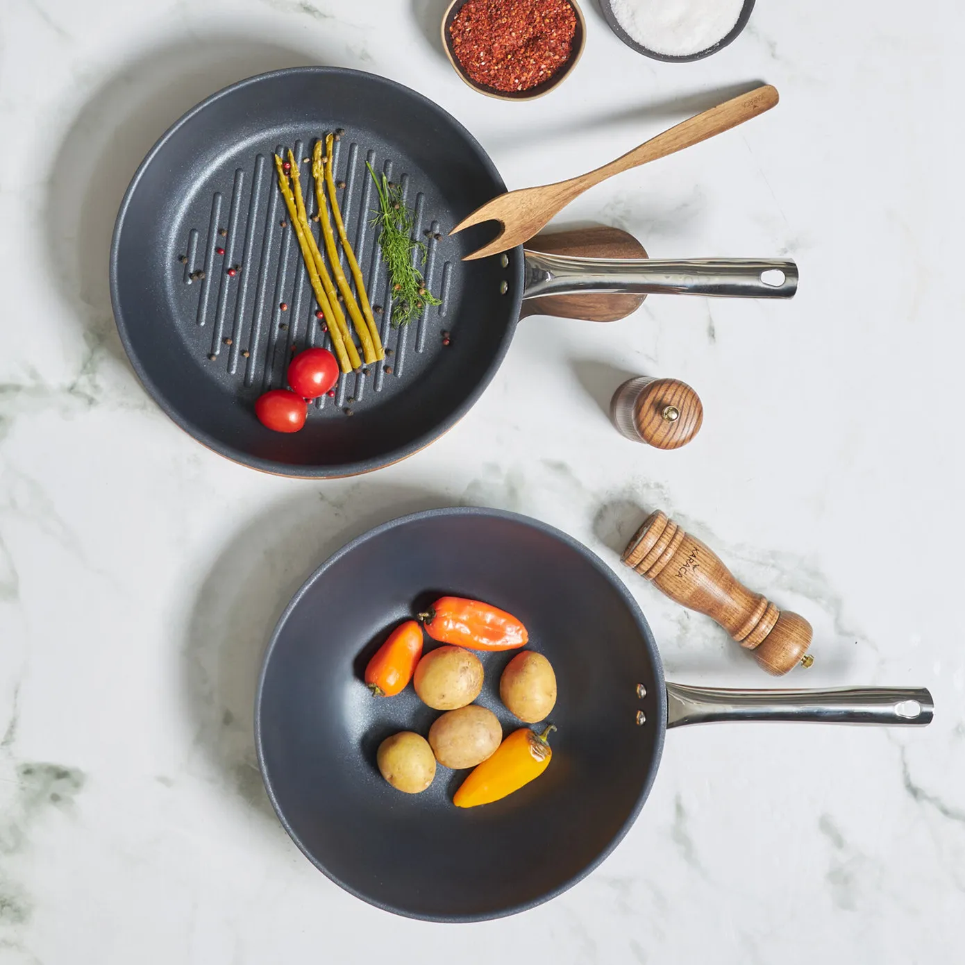 Karaca Bio Diamond Steel Plus Wok und Grill-Set – Bild 3