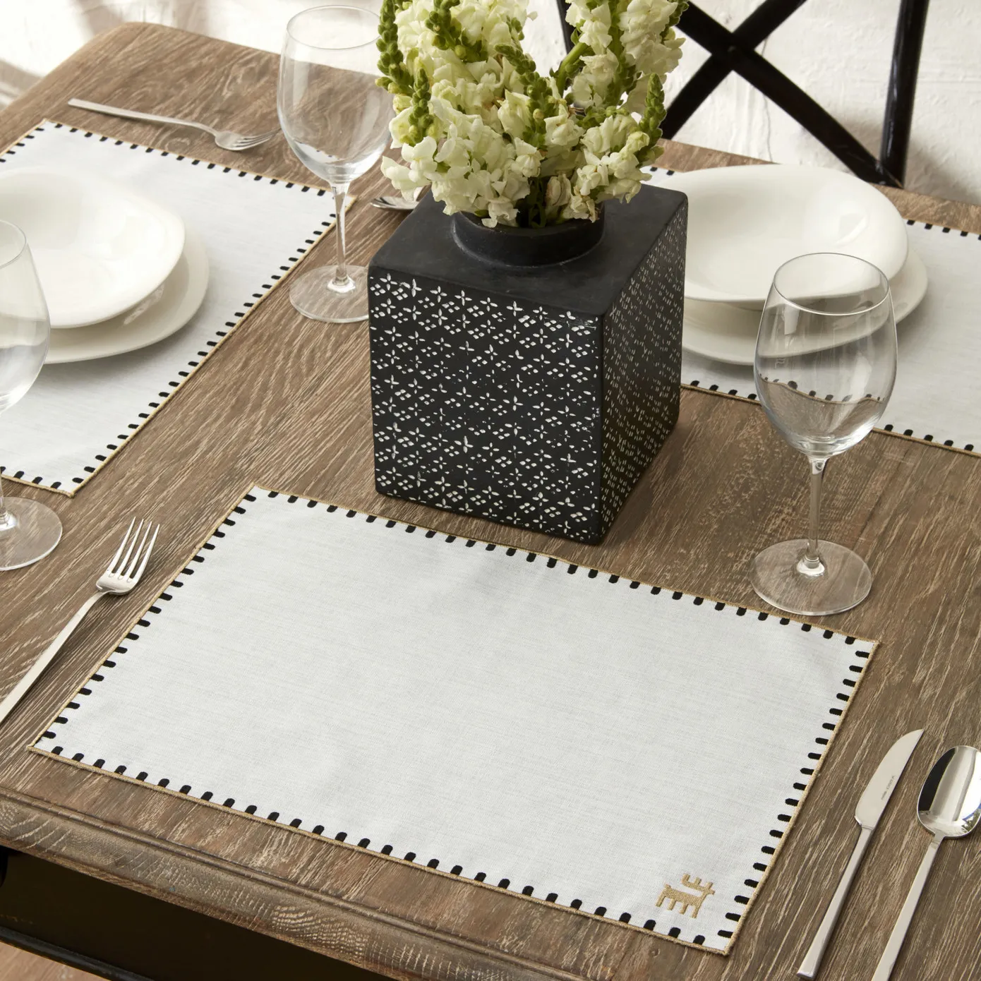 Karaca-Kollektion zum 50-jährigen Jubiläum Rechteckiges Tischset Weißgold – Bild 3