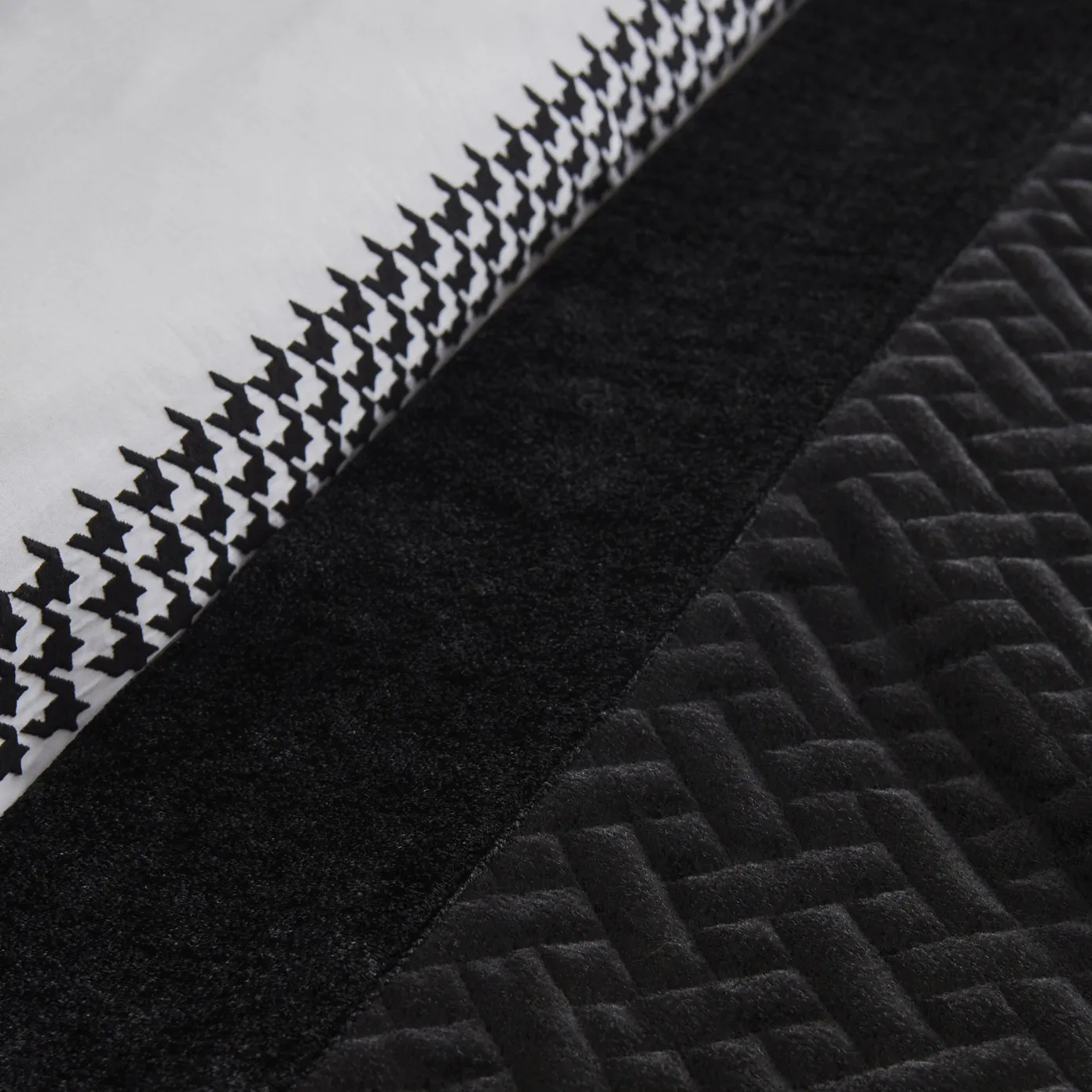 Karaca Home White Col Bruce Bett Läuferset, Schwarz – Bild 3