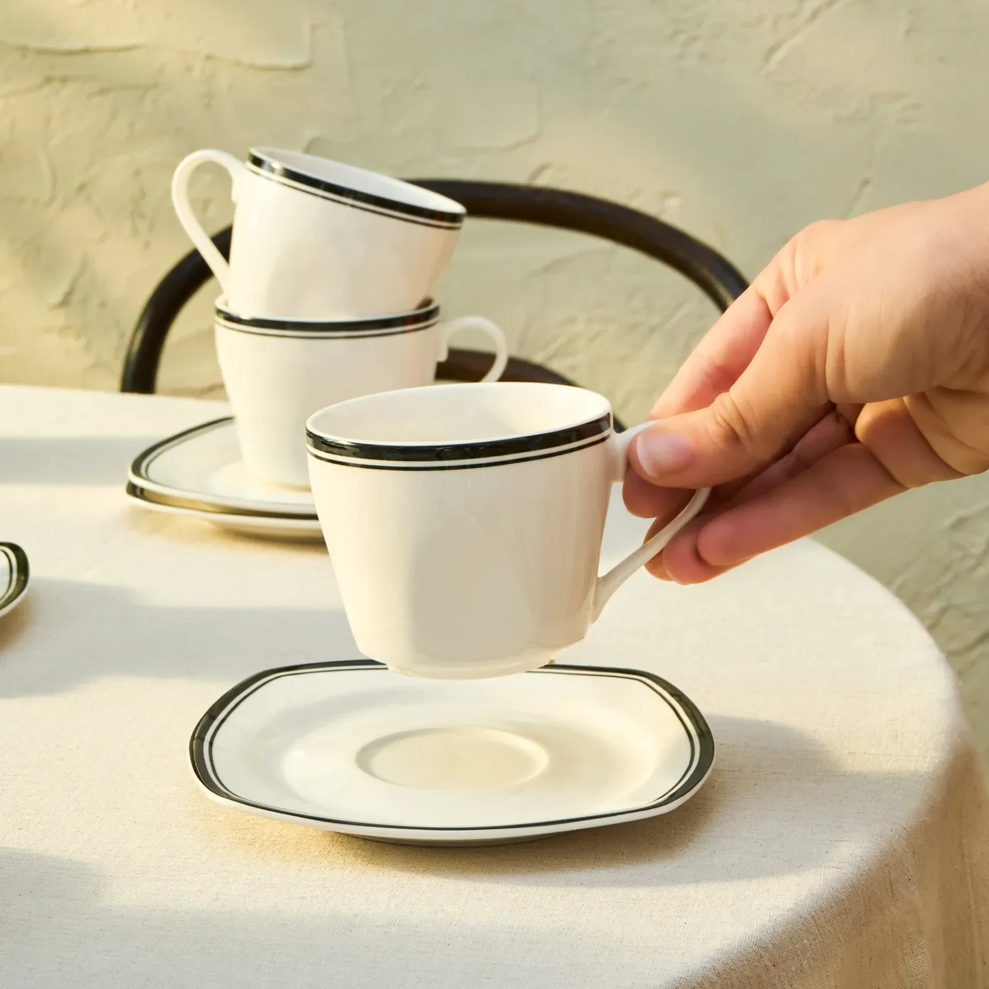 Karaca Black Line Teetassen-Set für 6 Personen, 12 Teilig, 220 ml – Bild 5