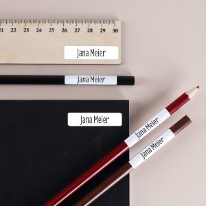 200 Namensaufkleber in 15 verschiedenen Farben